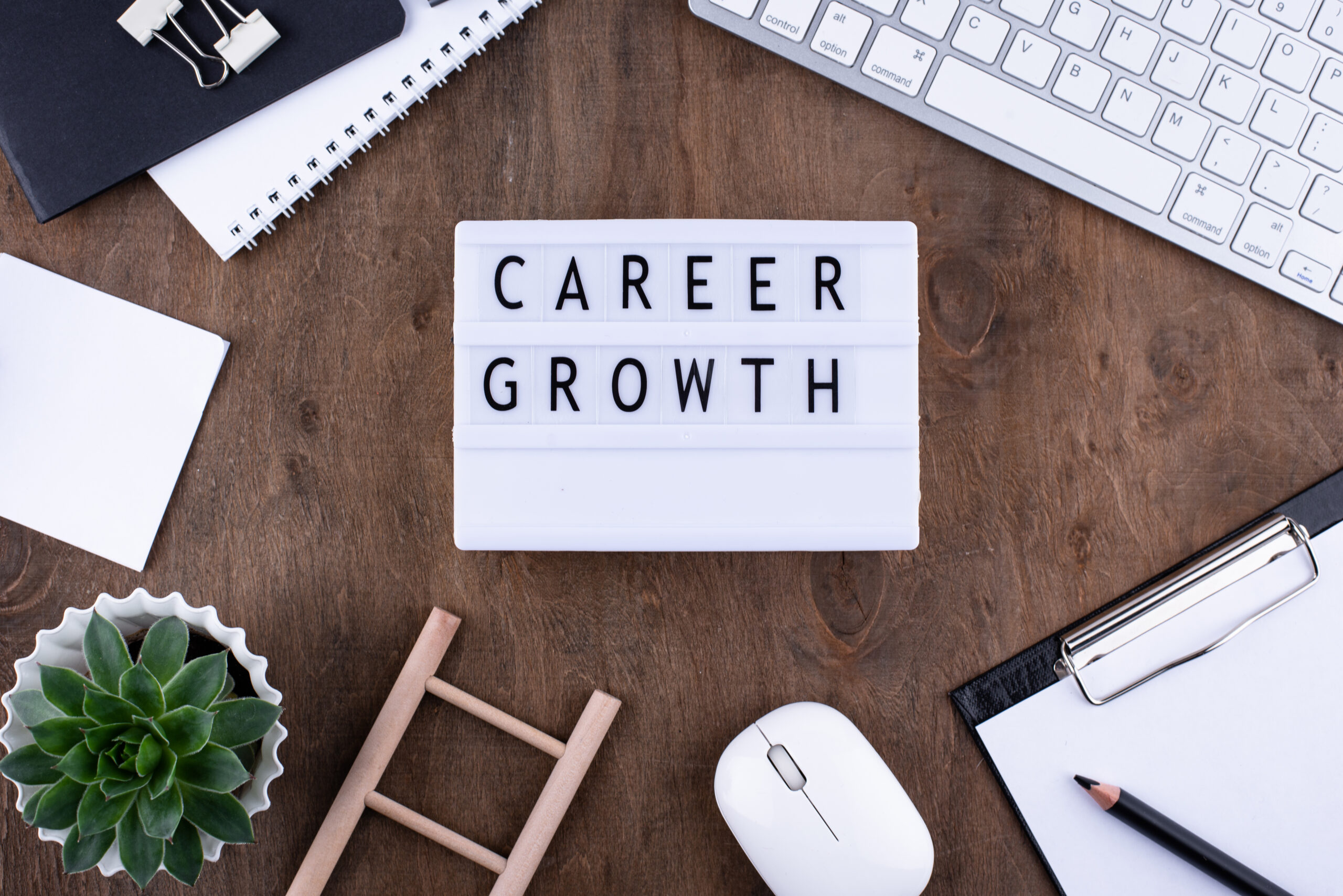 How To Achieve Career Success With Smart Planning