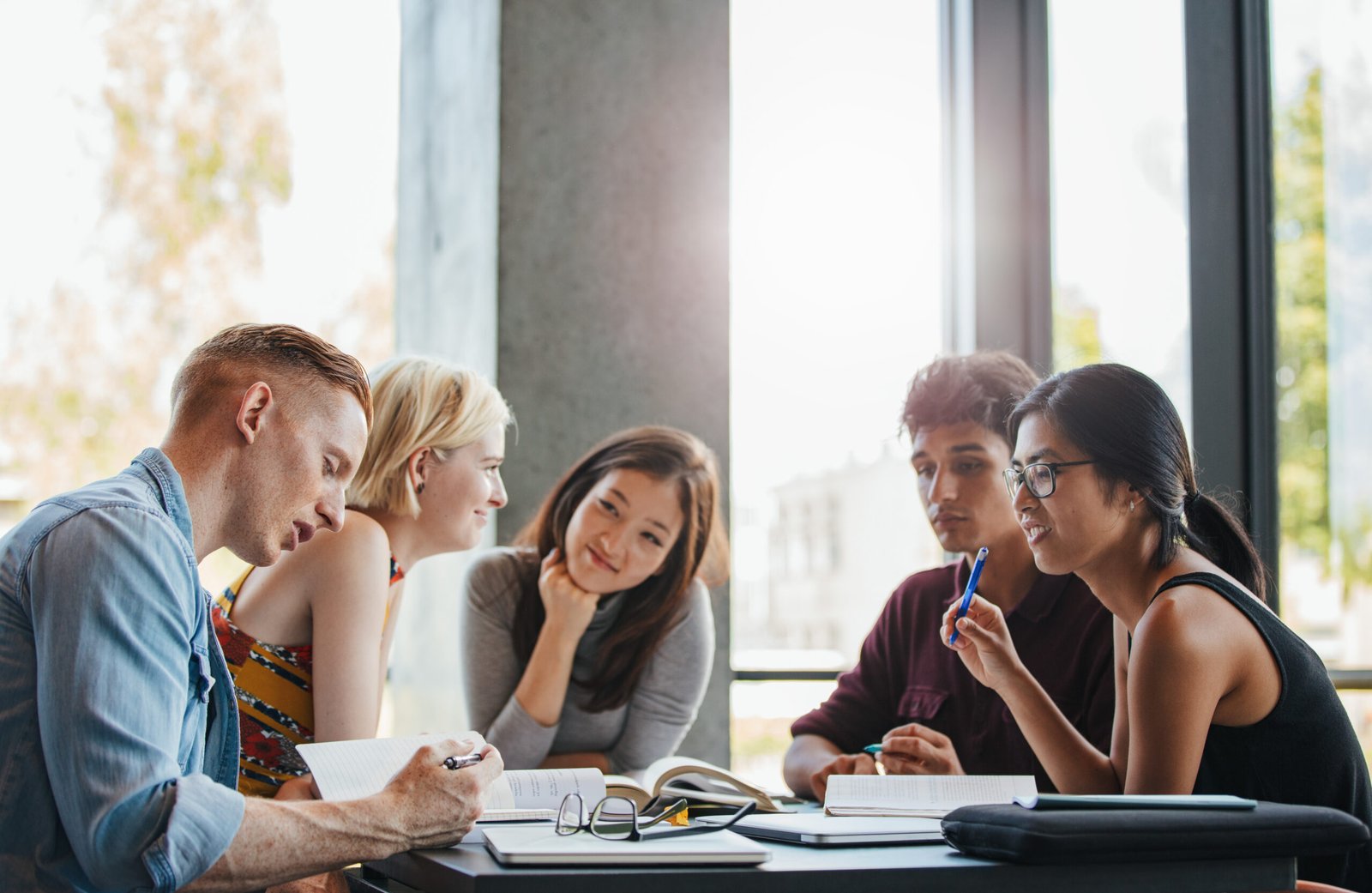 How To Handle Group Discussion (GD) Round In Interviews Successfully